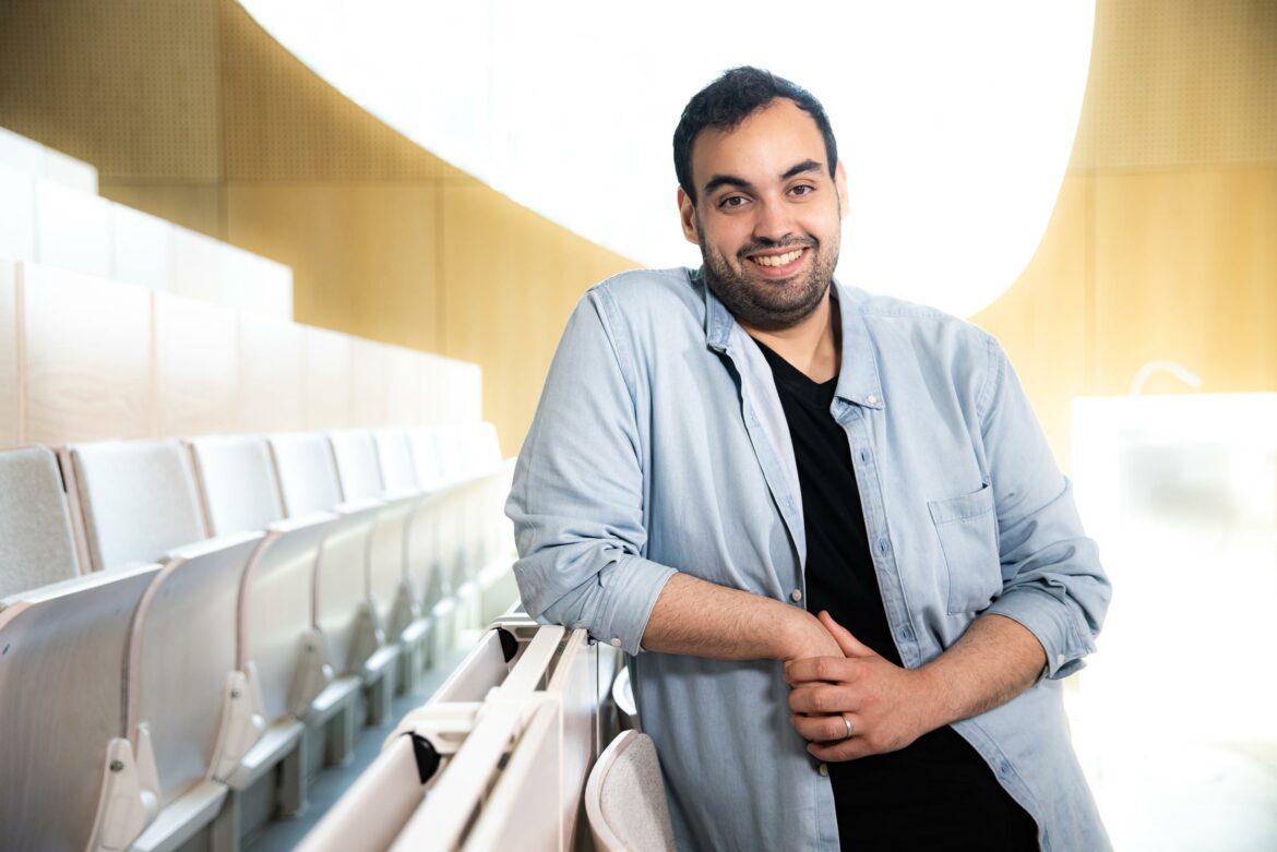 Kamal Kharmach recherche des entrepreneurs pour la troisième saison de "Andermanszaken" 