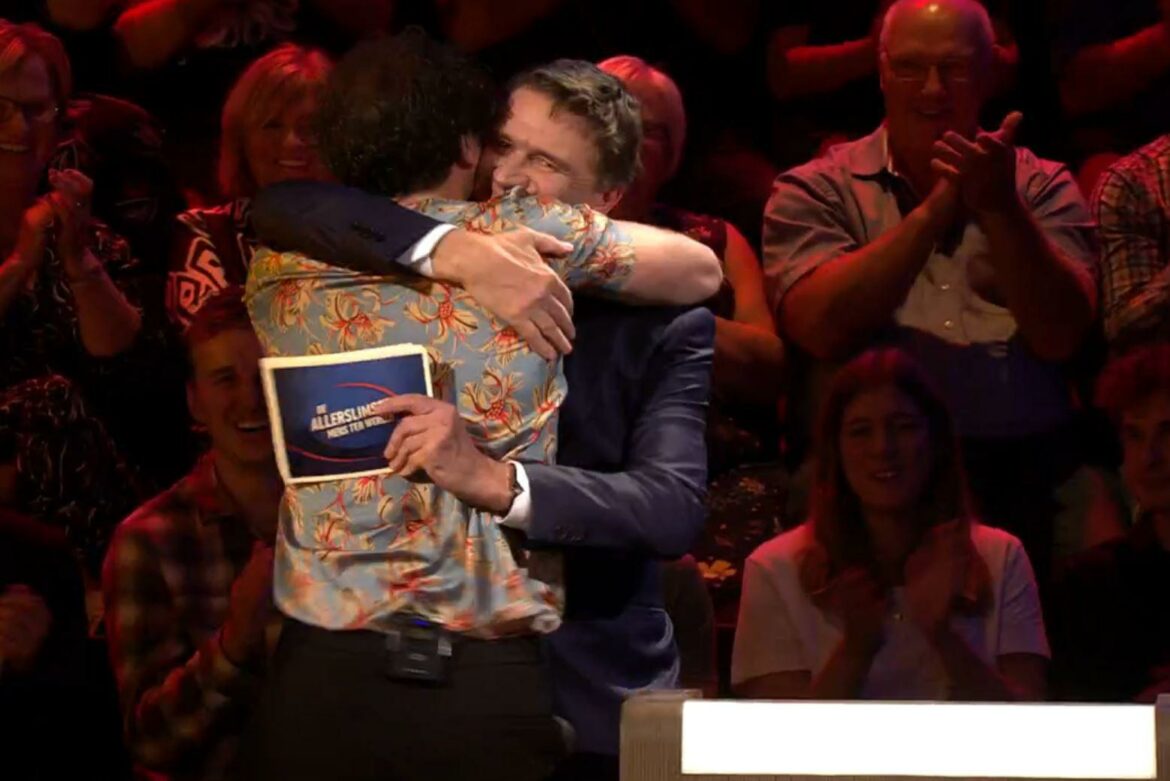 Knuffels à volonté et l’histoire d’Erik Van Looy « voit presque Knuffels à volonté et l'histoire d'Erik Van Looy "voit presque le sexe": C'était "The Smartest Person"