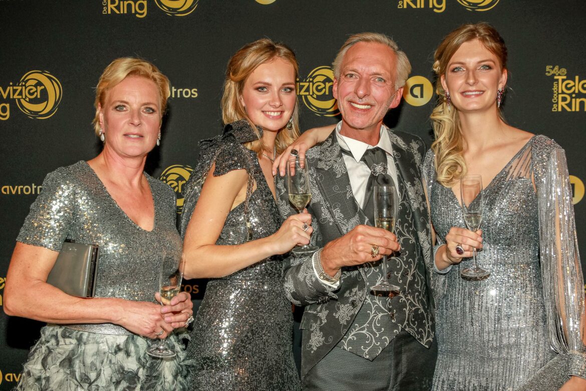 Nouveau déménagement au "Château Meiland": Maxime (26 ans) met une villa d'un million de dollars sur le marché après sept mois 