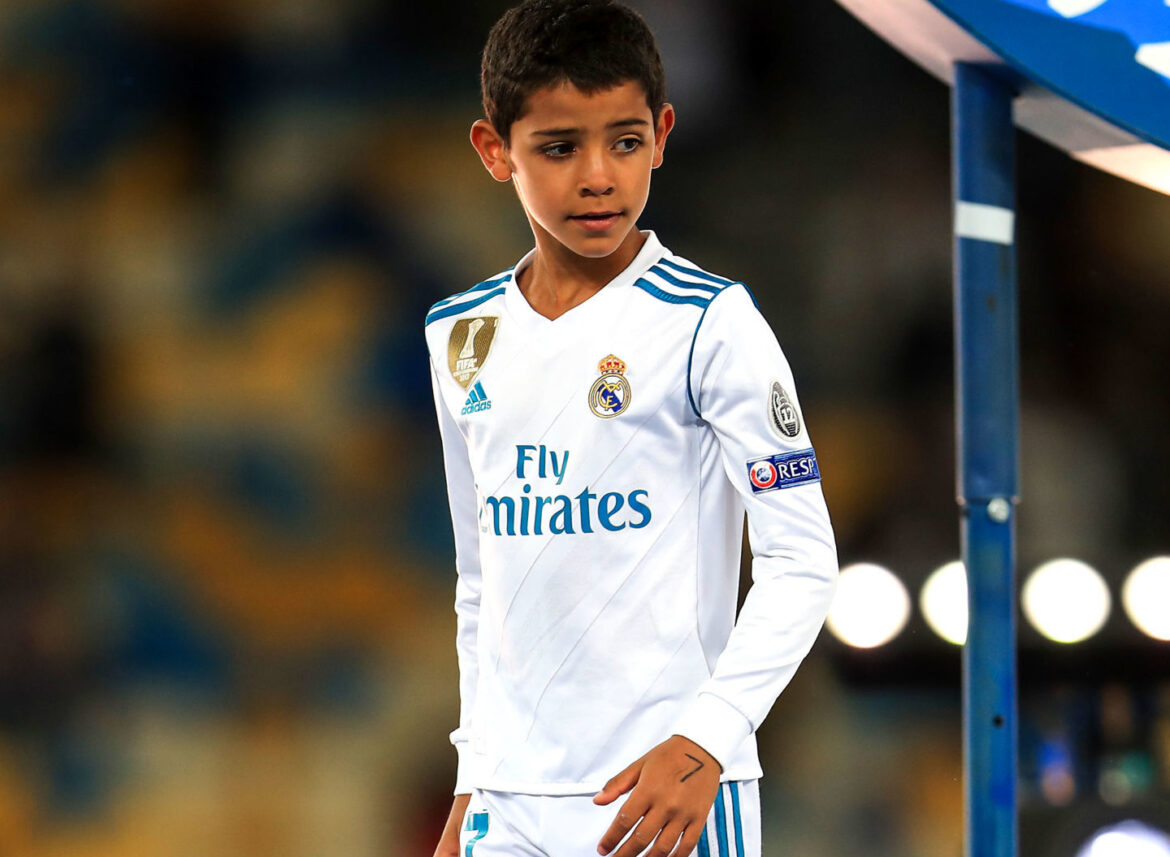 Où Joue Ronaldo Junior Actuellement