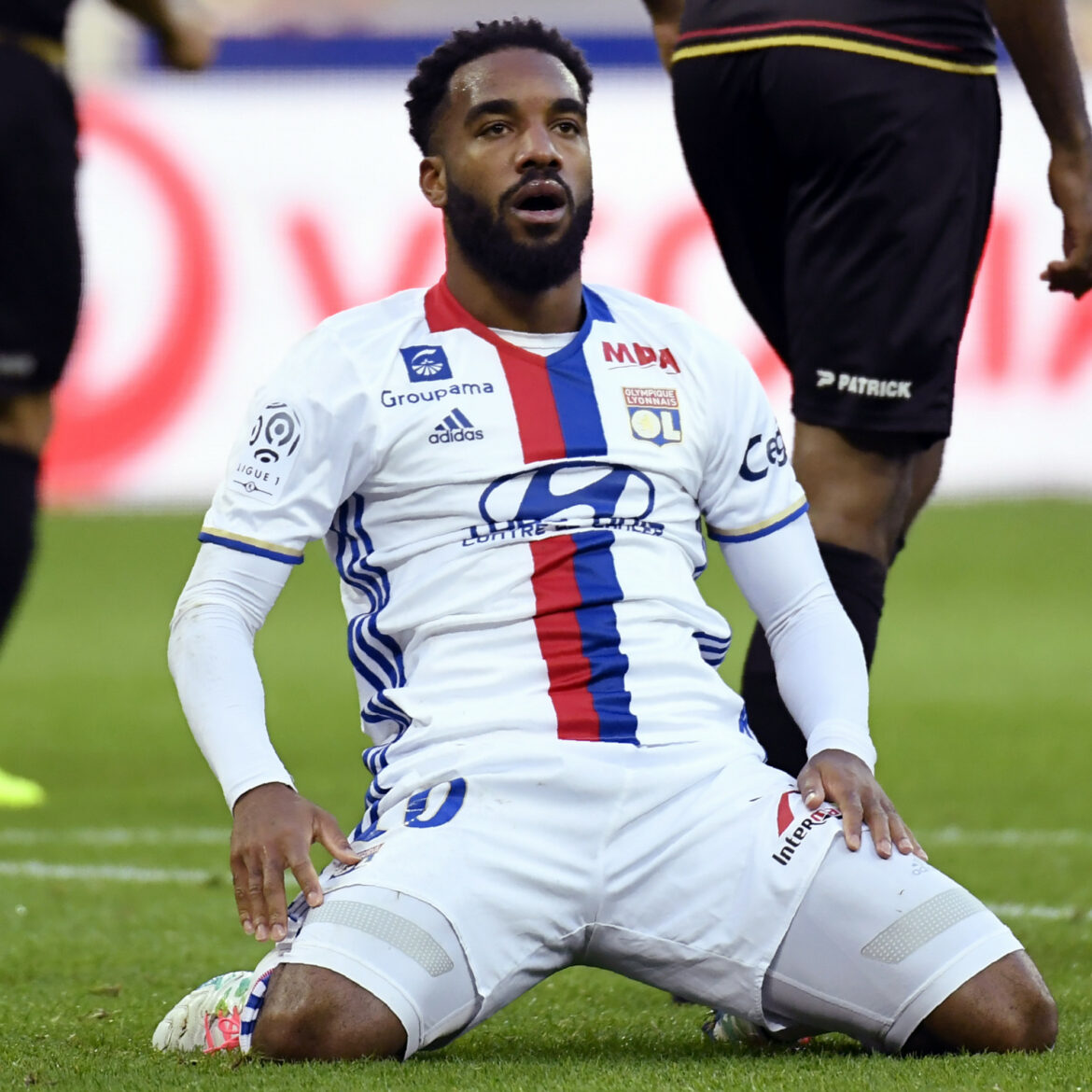 Pourquoi Lacazette Ne Joue Pas En Équipe De France Pourquoi Lacazette Ne Joue Pas En Équipe De France