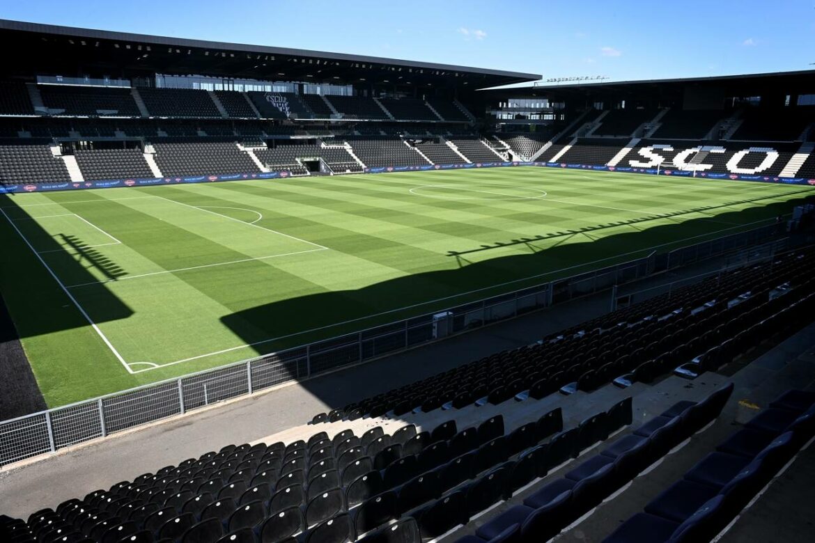 Pourquoi Le Stade D'Angers S'Appelle Raymond Kopa