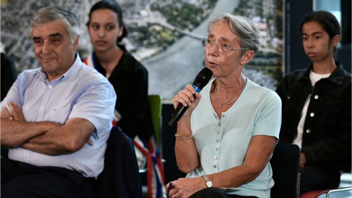 Qui Est La Femme De Papa Ndiaye